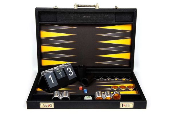 Backgammon Black & Yellow Board V3