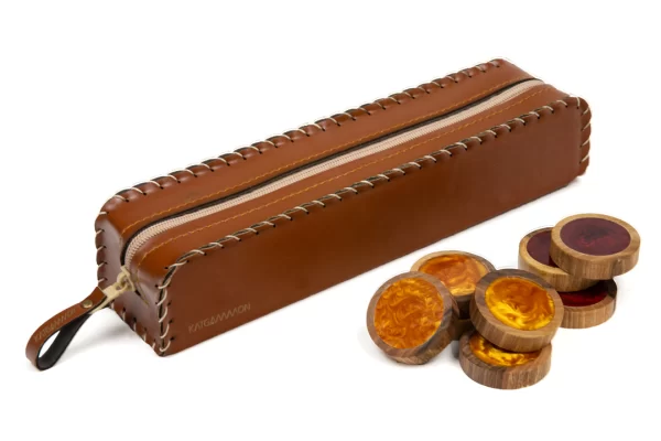 Leather case for 30 checkers