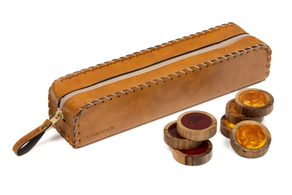 Leather case for 30 checkers