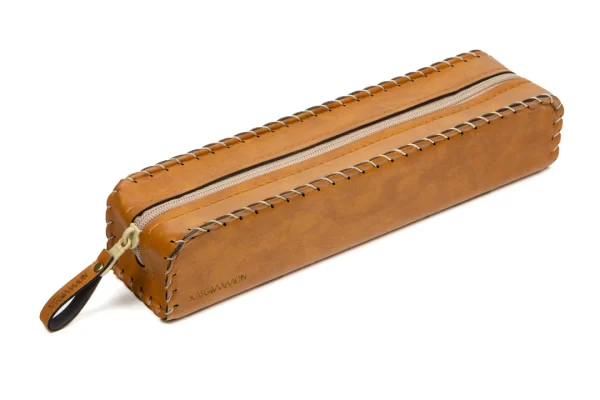 Leather case for 30 checkers